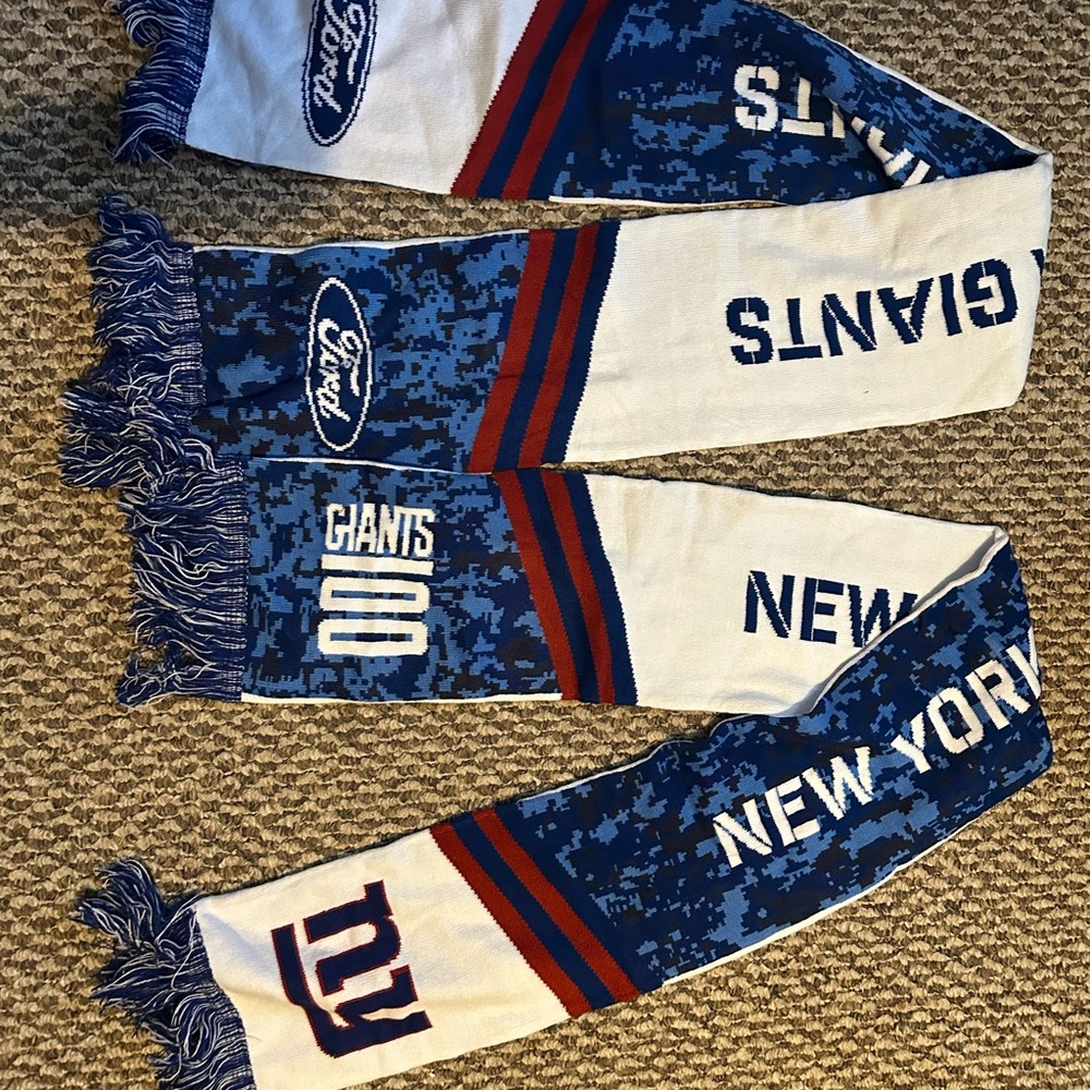 New York Giants Blue and White Scarf